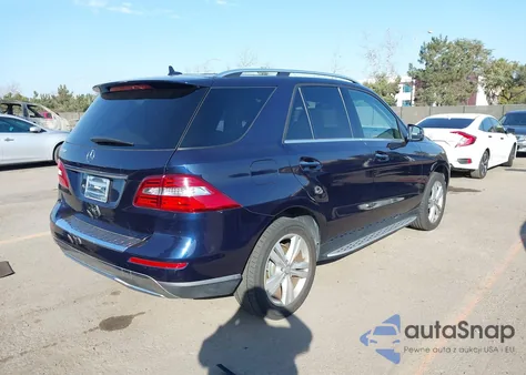 2015 Mercedes-Benz Ml 350 z USA, uszkodzony, nr VIN 4JGDA5JBXFA540269